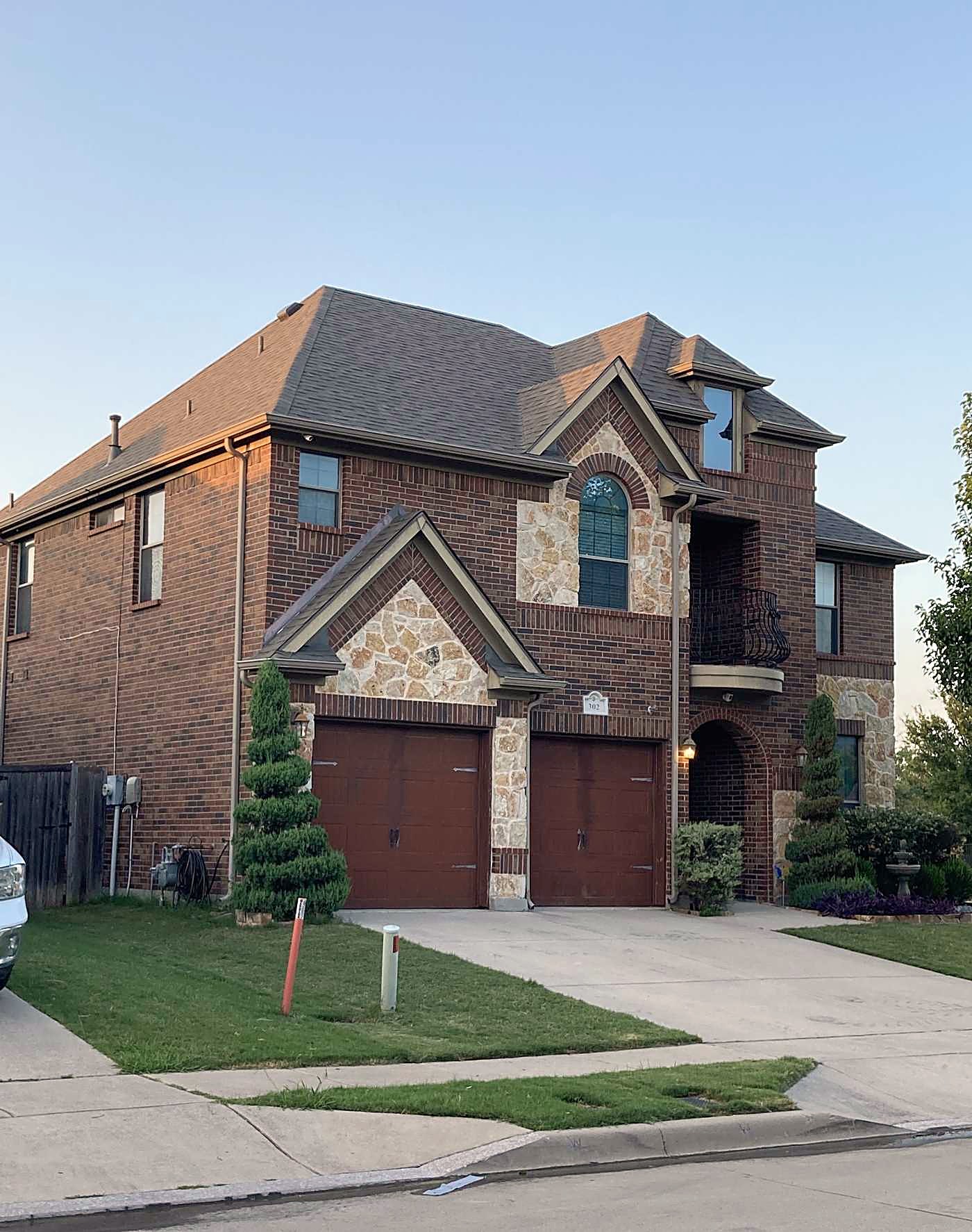 NTX Roofing Solutions LLC crew at work